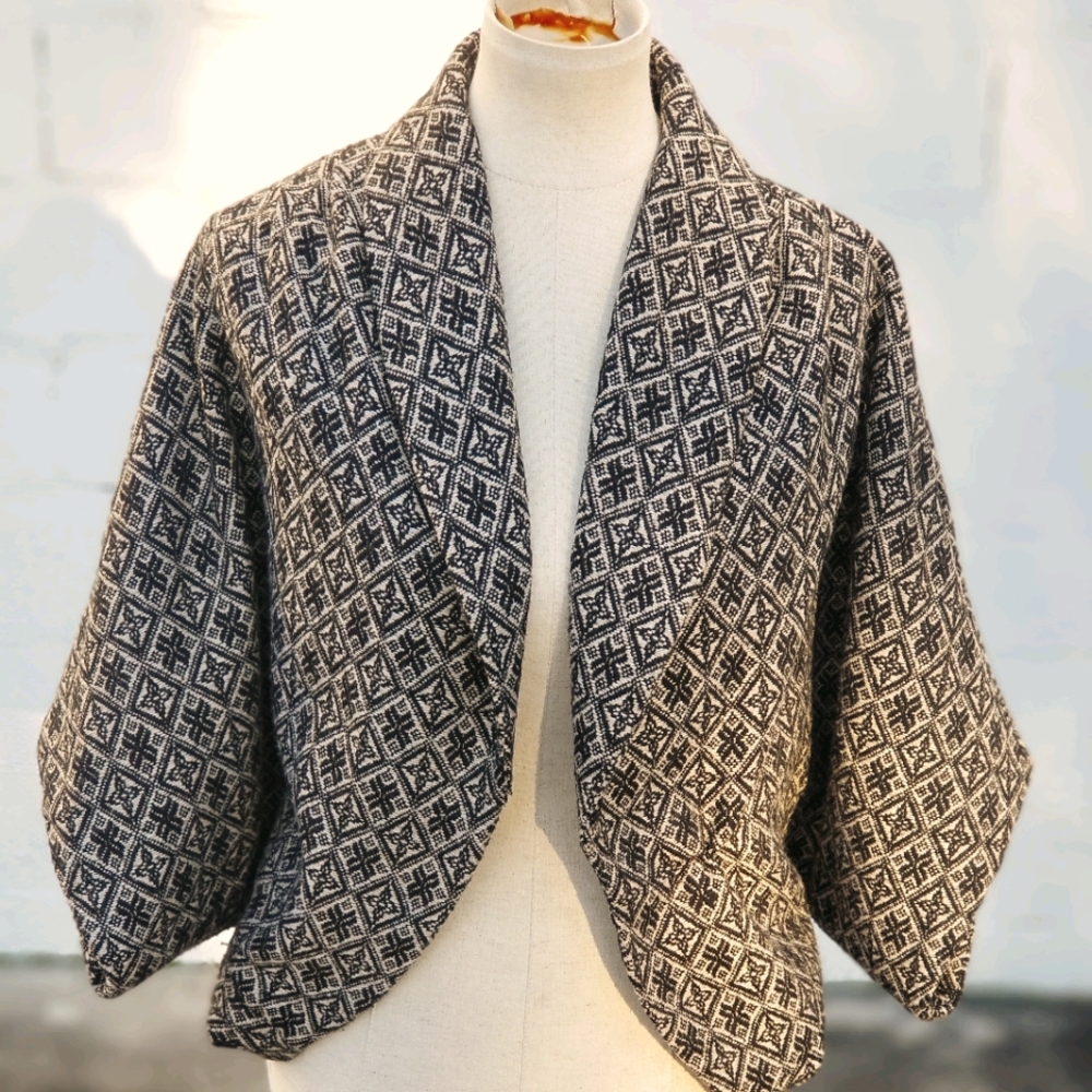 Cape/ Jacket